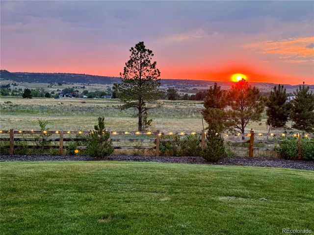 1675 Arrowpoint Ct, Franktown, CO 80116