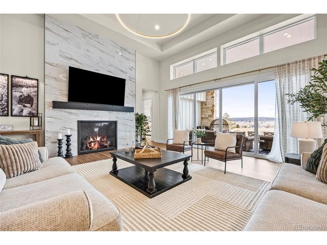 1675 Arrowpoint Ct, Franktown, CO 80116