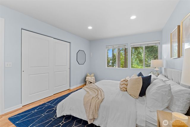 16639 SE 26th Place, Bellevue, WA 98008