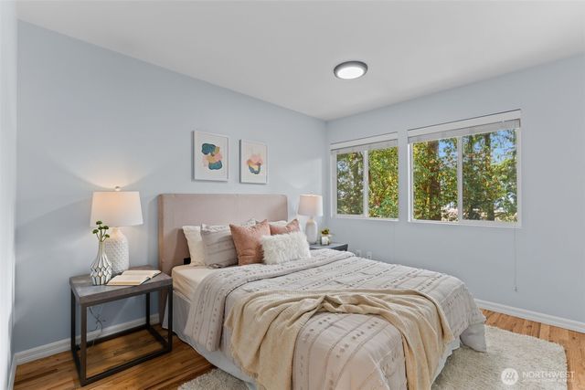 16639 SE 26th Place, Bellevue, WA 98008