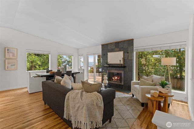 16639 SE 26th Place, Bellevue, WA 98008