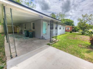 3919 SKYCREST Drive, Jacksonville, FL 32246