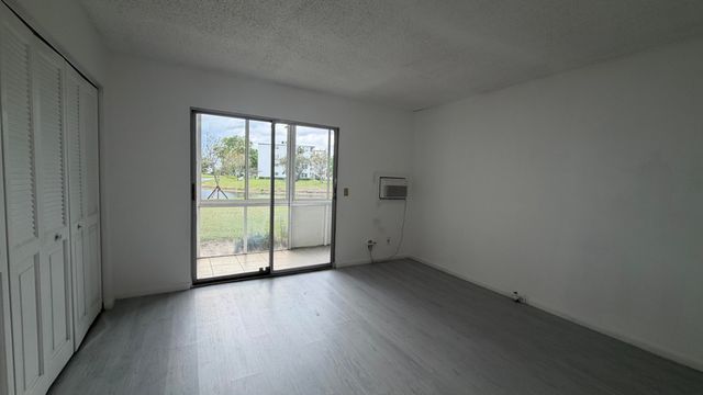 319 Newport V, Deerfield Beach, FL 33442