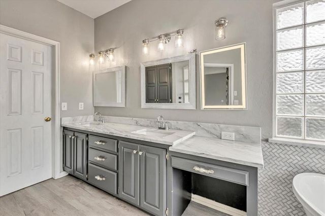 1301 Manchester Drive, Shawnee, OK 74804