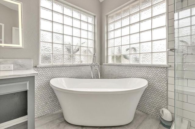 1301 Manchester Drive, Shawnee, OK 74804