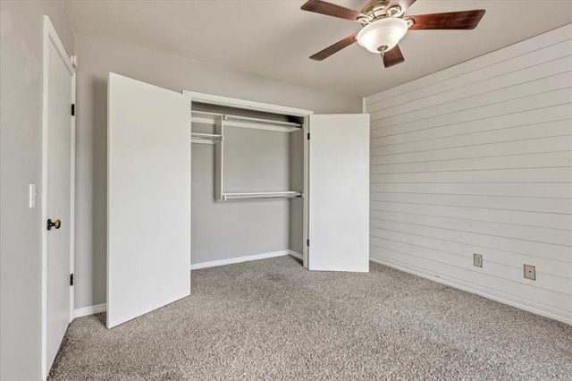 1301 Manchester Drive, Shawnee, OK 74804