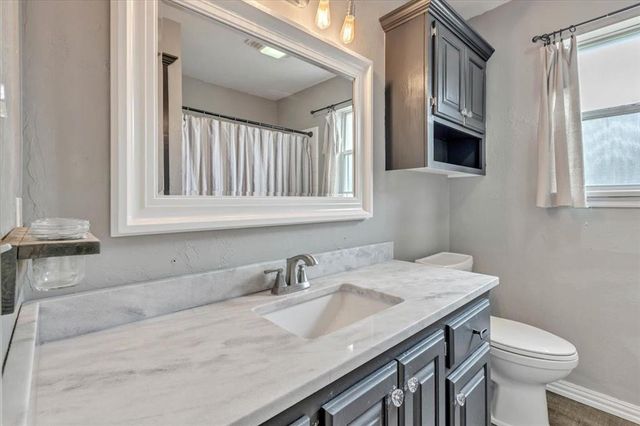 1301 Manchester Drive, Shawnee, OK 74804