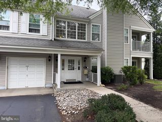 311 AMERICAN EAGLE CT, Lawrence Township, NJ 08648