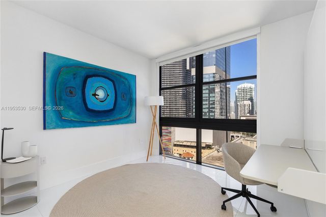 1010 Brickell Ave 1701, Miami, FL 33131