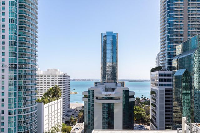 1010 Brickell Ave 1701, Miami, FL 33131