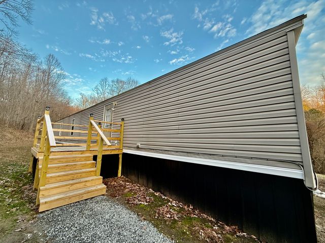 140 Pin Oak, Morehead, KY 40351