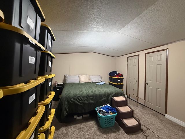 140 Pin Oak, Morehead, KY 40351