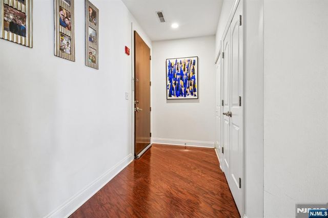 22 Ave At Port Imperial 302, West New York, NJ 07093