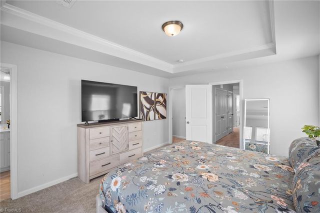 818 Falls Grove Trail, High Point, NC 27265