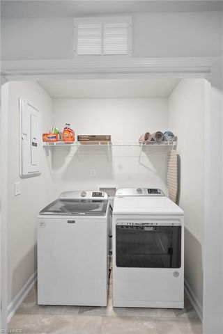 818 Falls Grove Trail, High Point, NC 27265