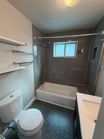 4630 Woodside Street 1, Houston, TX 77023