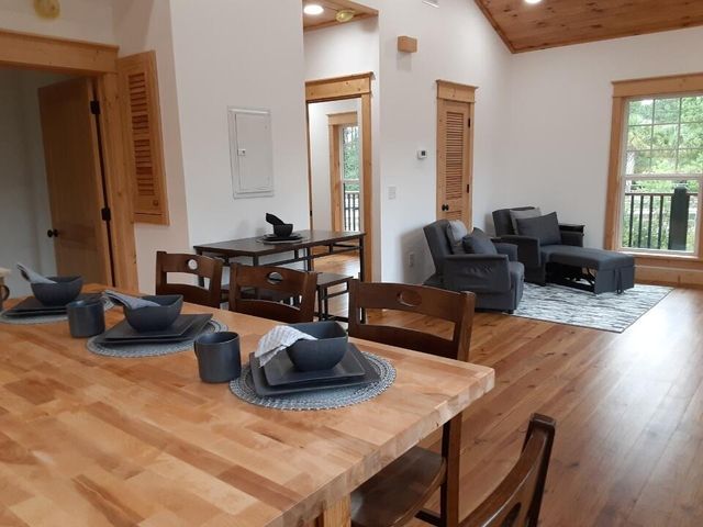 8536 Kingsley Place, Navarre, FL 32566