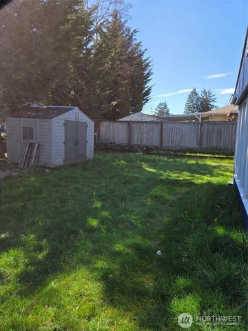 1638 119th St S, Tacoma, WA 98444