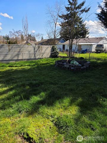 1638 119th St S, Tacoma, WA 98444