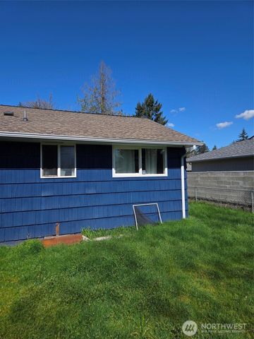 1638 119th St S, Tacoma, WA 98444