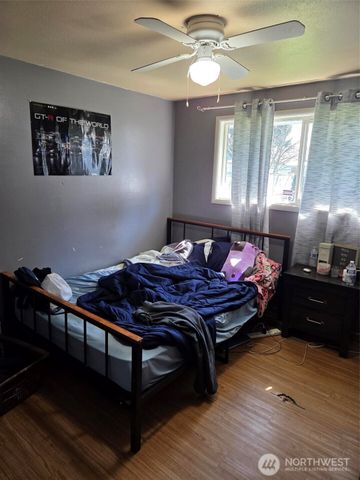 1638 119th St S, Tacoma, WA 98444