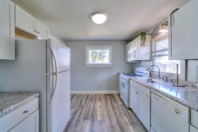 131 Willow Street, Jackson, MI 49202