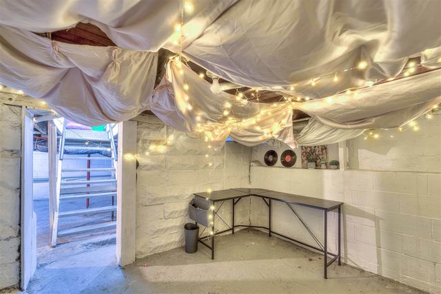 131 Willow Street, Jackson, MI 49202