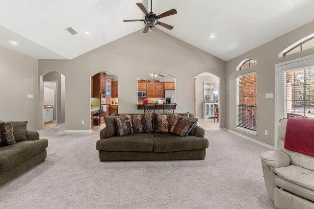 1839 Lime Tree, Gilmer, TX 75644