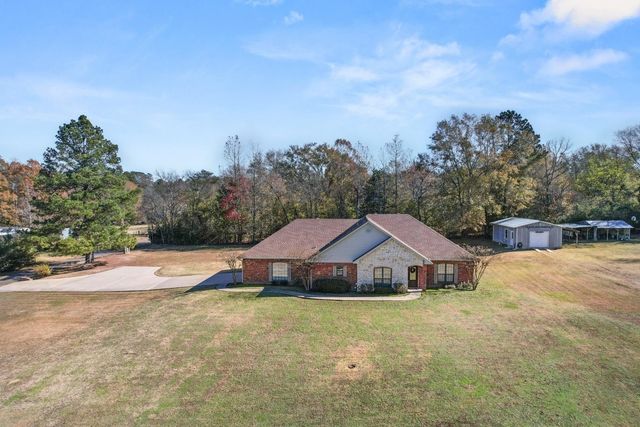 1839 Lime Tree, Gilmer, TX 75644