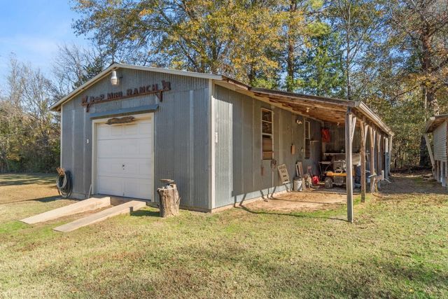 1839 Lime Tree, Gilmer, TX 75644