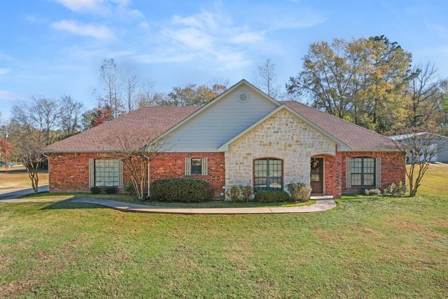 1839 Lime Tree, Gilmer, TX 75644