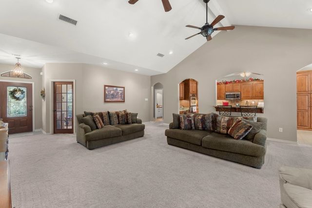 1839 Lime Tree, Gilmer, TX 75644