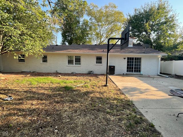 1416 Miami Court S, Plainfield, IN 46168