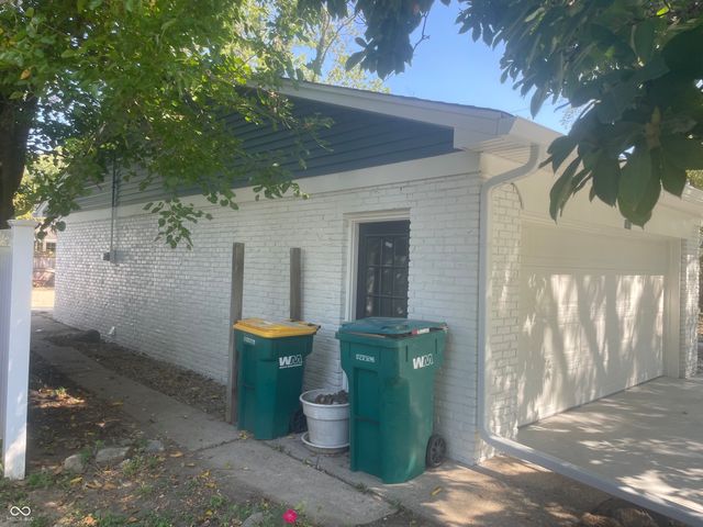 1416 Miami Court S, Plainfield, IN 46168