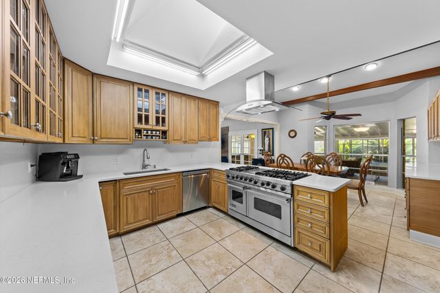 3763 CATHEDRAL OAKS Place S, Jacksonville, FL 32217
