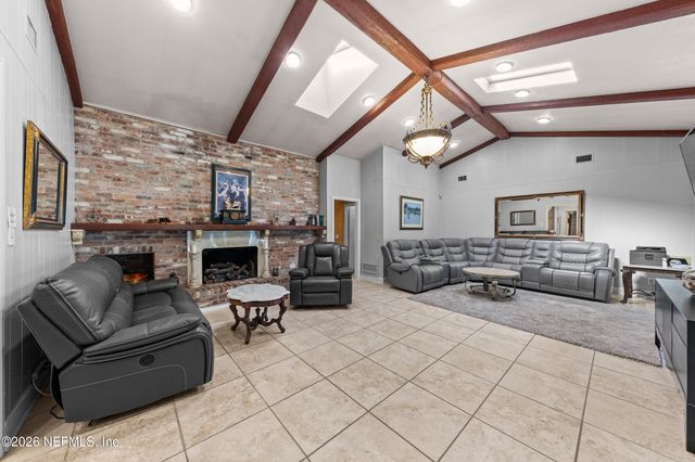 3763 CATHEDRAL OAKS Place S, Jacksonville, FL 32217