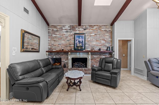3763 CATHEDRAL OAKS Place S, Jacksonville, FL 32217