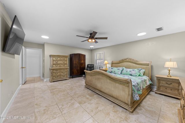 3763 CATHEDRAL OAKS Place S, Jacksonville, FL 32217