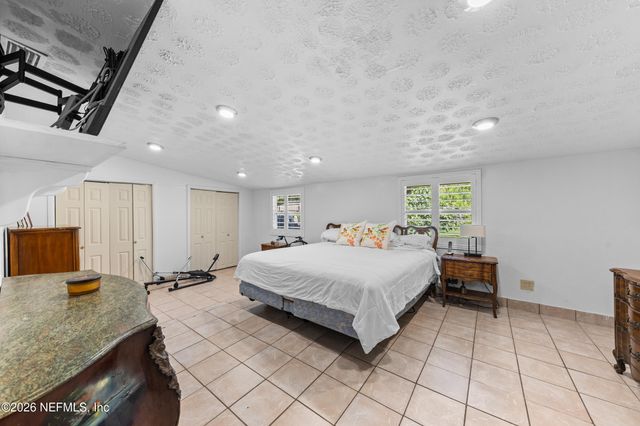 3763 CATHEDRAL OAKS Place S, Jacksonville, FL 32217