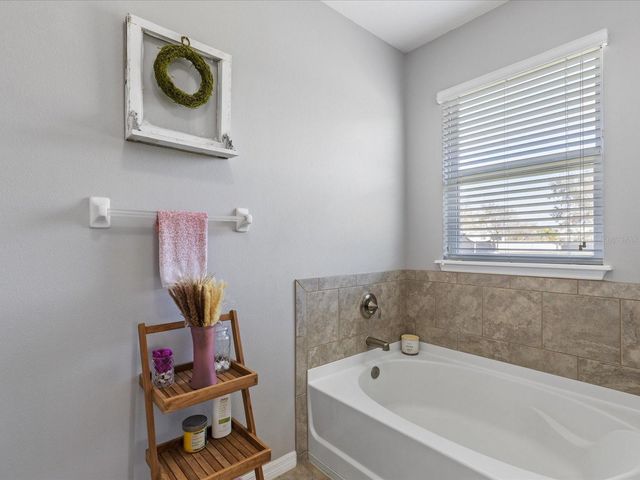 445 BAHAMA GRANDE BOULEVARD, Apollo Beach, FL 33572