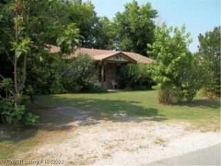 204 W Denton Avenue, Sallisaw, OK 74955