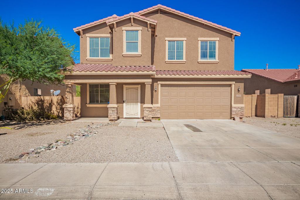 7214 W ST CHARLES Avenue, Laveen, AZ 85339