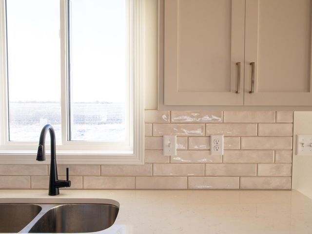 10242 Concord Drive S, Horace, ND 58047