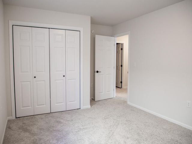 10242 Concord Drive S, Horace, ND 58047