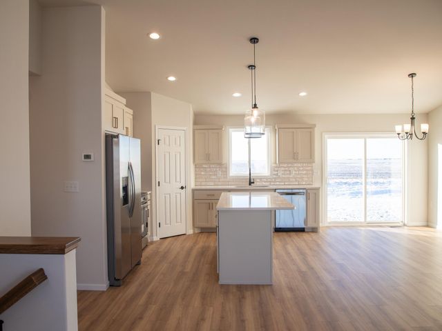 10242 Concord Drive S, Horace, ND 58047