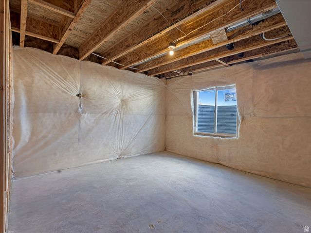 212 E 770 N, Santaquin, UT 84655