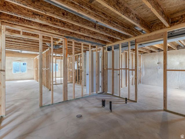 212 E 770 N, Santaquin, UT 84655