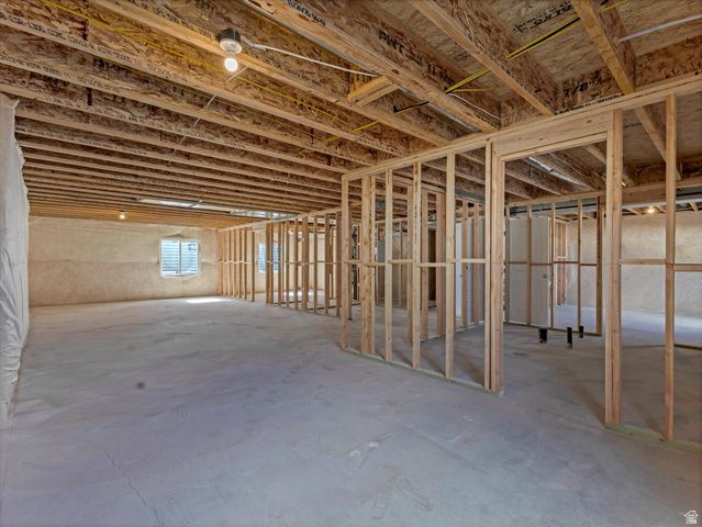 212 E 770 N, Santaquin, UT 84655
