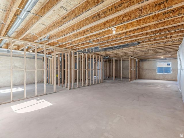212 E 770 N, Santaquin, UT 84655