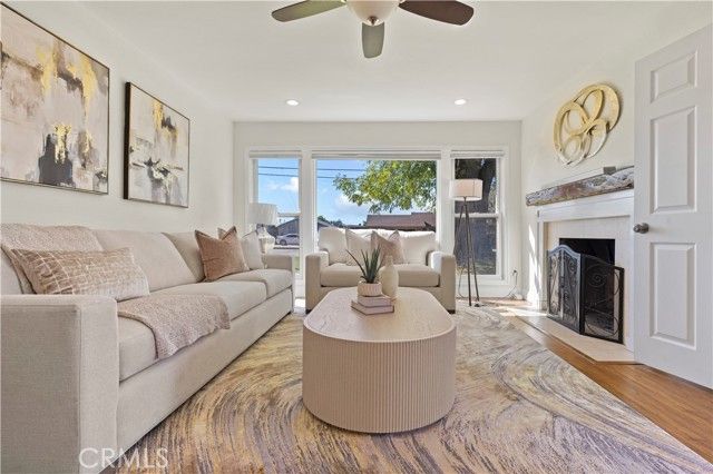 315 E Juanita, Glendora, CA 91740